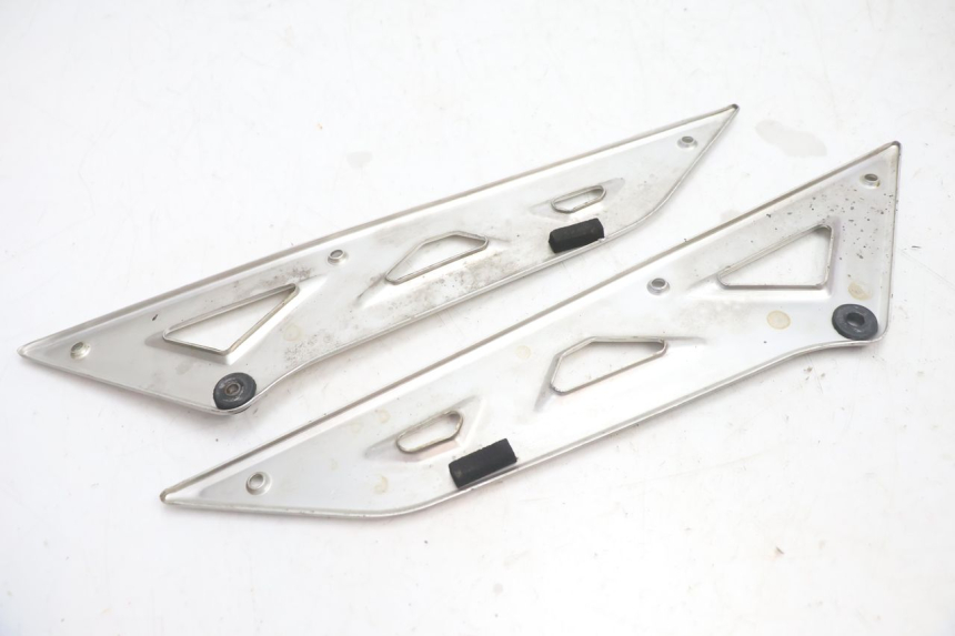 photo de TAPA BASTIDOR SUZUKI GSX F GSXF 750 (1988 - 1998) - Vista general del producto