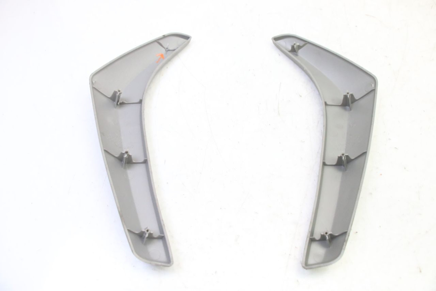 photo de TAPA BASTIDOR PIAGGIO LIBERTY 4T 50 (2009 - 2015) - Vista general del producto