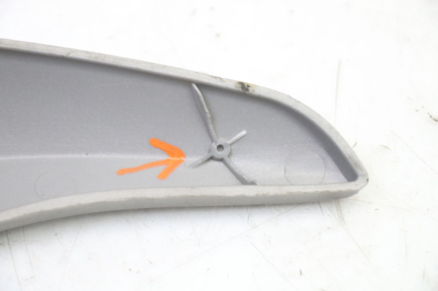 photo de TAPA BASTIDOR PIAGGIO LIBERTY 4T 50 (2009 - 2015) - Estado de la superficie y material