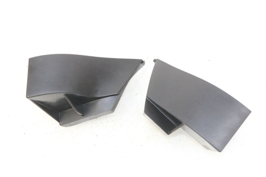 photo de CUBIERTA LATERAL DEL CHASIS PIAGGIO LIBERTY IGET S 125 (2016 - 2020) - Vista principal