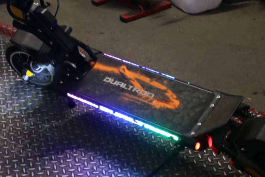 photo de TAPA BASTIDOR DUALTRON MINI SPECIAL 1 - Zoom estado de uso