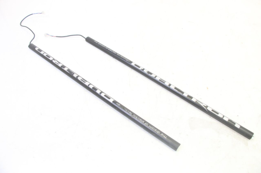 photo de TAPA BASTIDOR DUALTRON MINI SPECIAL 1 - Estado de la superficie y material