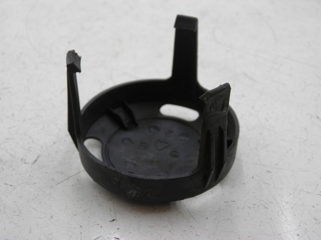 photo de TAPA BASTIDOR PIAGGIO ZIP 4T 50 (2001 - 2008) - Zoom estado de uso