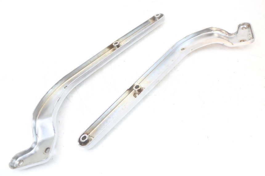 photo de TAPA BASTIDOR REGAL RAPTOR SPYDER 125 (2010 - 2018) - Primer plano técnico