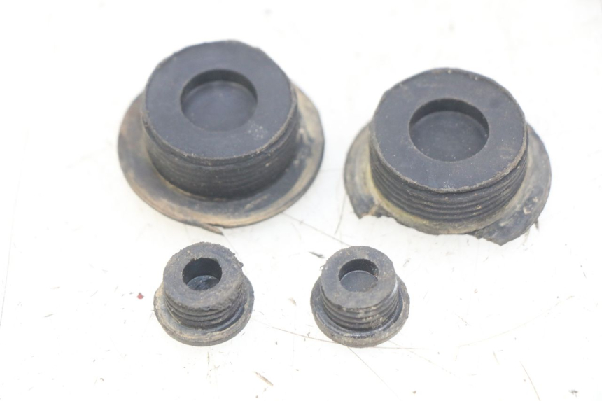 photo de CUBIERTA CHASIS LATERAL APOLLO RFZ 150 - Zoom estado de uso