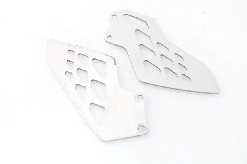 photo de TAPA BASTIDOR BMW S RR ABS S1000RR 1000 (2009 - 2011) - Detalle de la pieza