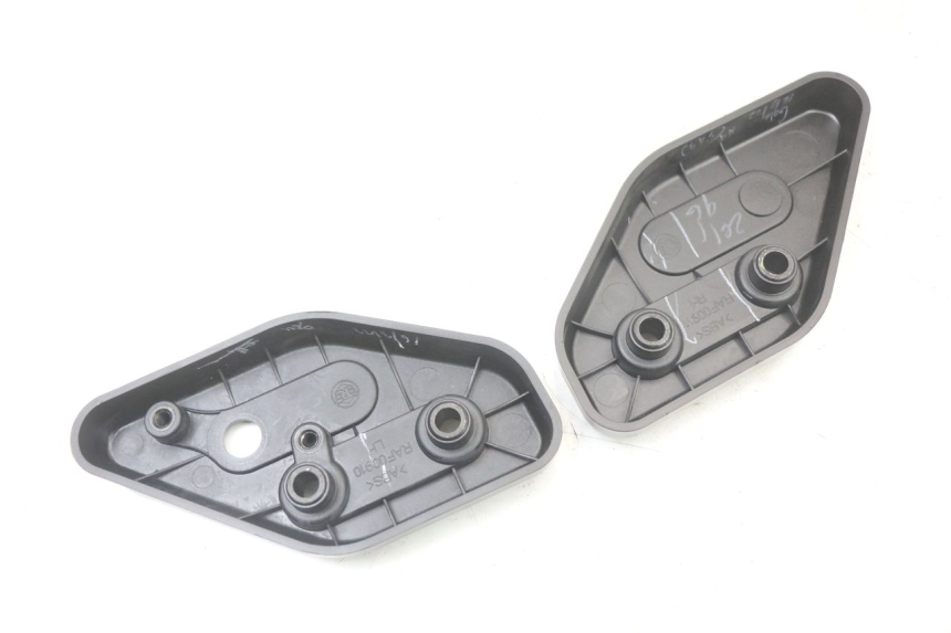 photo de TAPA BASTIDOR ROYAL ENFIELD SCRAM 411 (2022 - 2024) - Primer plano técnico