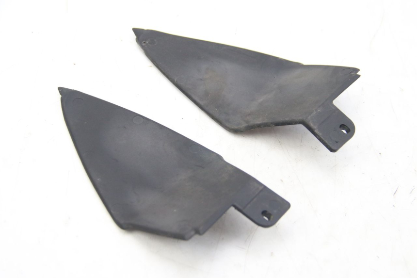 photo de CUBIERTA LATERAL DEL CHASIS APRILIA SR 2T 50 (2012 - 2017) - Detalle de la pieza