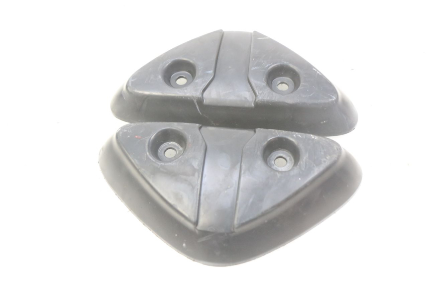 photo de CUBIERTA LATERAL DEL CHASIS MBK STUNT NAKED 50 (2004 - 2018) - Zoom estado de uso