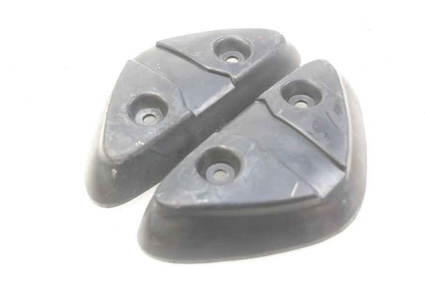 photo de CUBIERTA LATERAL DEL CHASIS MBK STUNT NAKED 50 (2004 - 2018) - Otra perspectiva