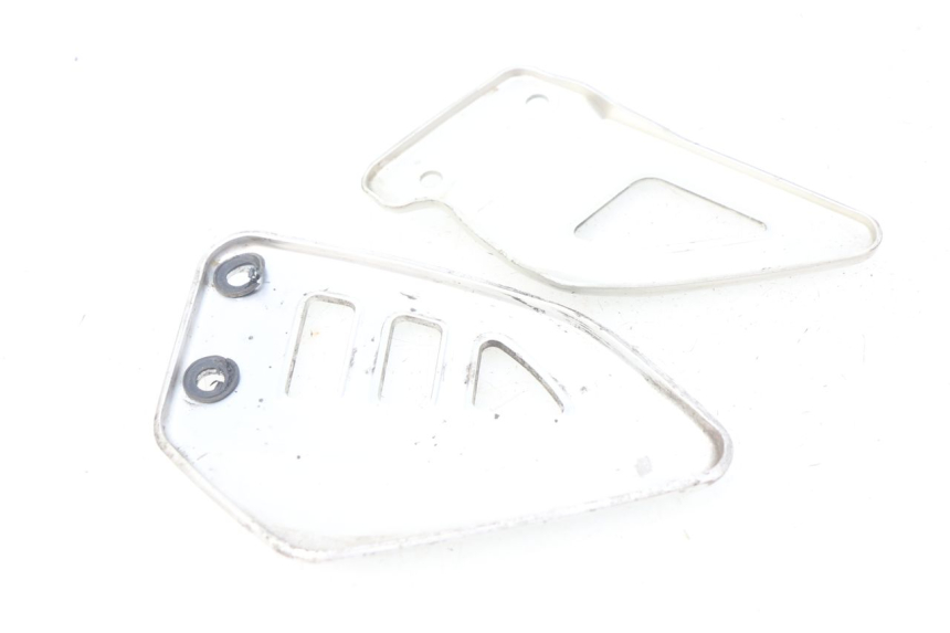photo de TAPA BASTIDOR SUZUKI SV S 650 (1999 - 2002) - Detalle de la pieza