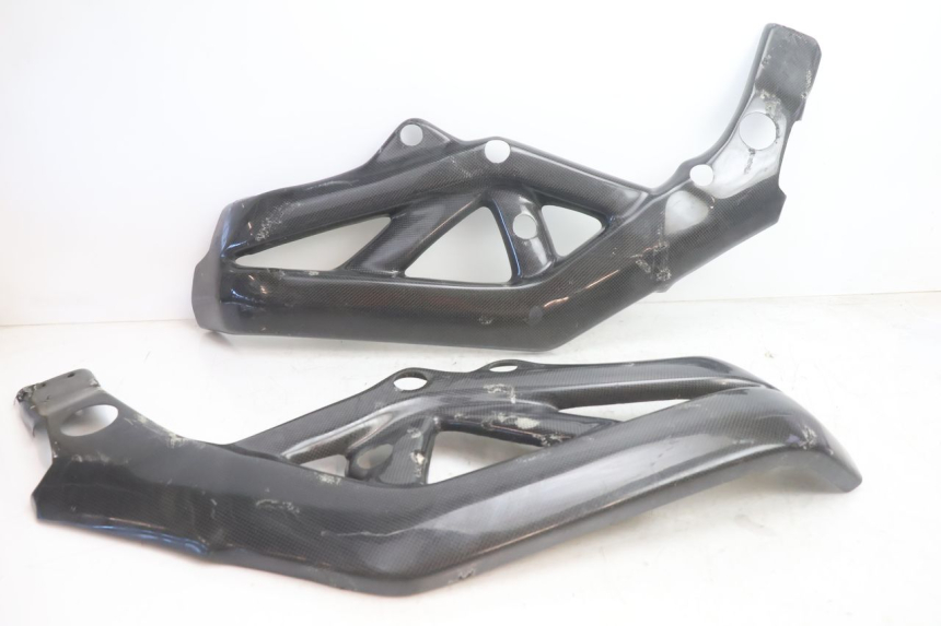 photo de TAPA BASTIDOR SUZUKI SV S 650 (2003 - 2009) - Vista principal