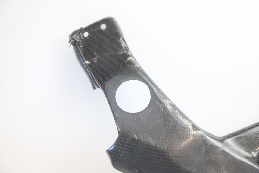 photo de TAPA BASTIDOR SUZUKI SV S 650 (2003 - 2009) - Características distintivas