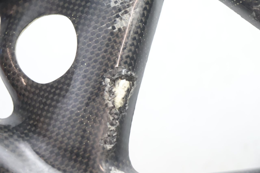 photo de TAPA BASTIDOR SUZUKI SV S 650 (2003 - 2009) - Inspección visual detallada