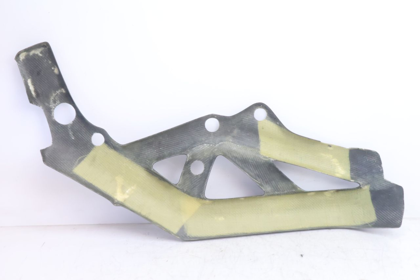 photo de TAPA BASTIDOR SUZUKI SV S 650 (2003 - 2009) - Enfoque en la estructura