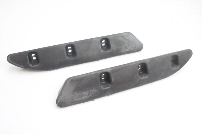 photo de TAPA BASTIDOR YAMAHA WAVE RUNNER GP R 1200 (2000 - 2003) - Vista principal