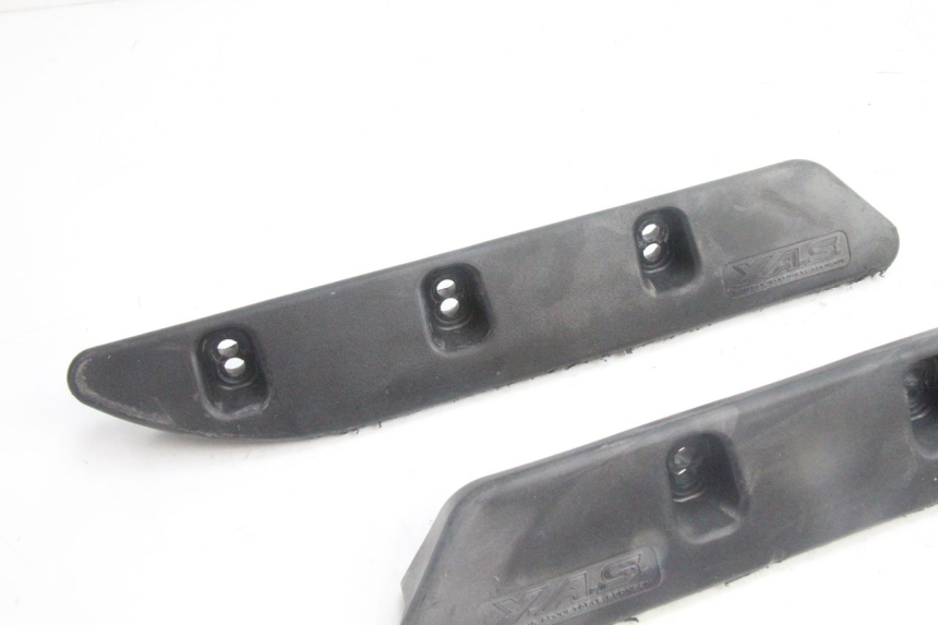photo de TAPA BASTIDOR YAMAHA WAVE RUNNER GP R 1200 (2000 - 2003) - Detalle de la pieza