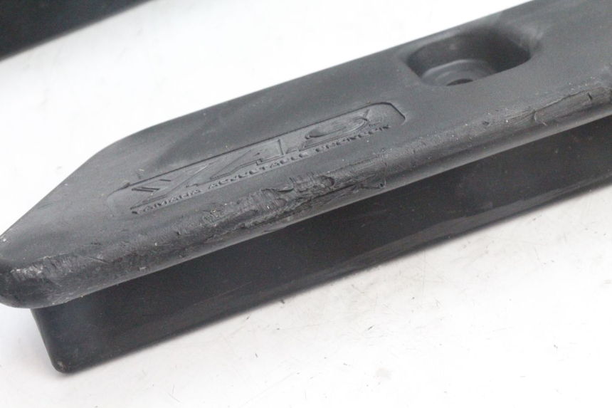 photo de TAPA BASTIDOR YAMAHA WAVE RUNNER GP R 1200 (2000 - 2003) - Vista general del producto