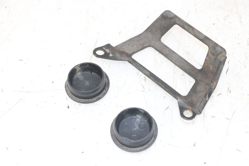 photo de TAPA BASTIDOR YAMAHA FZS FAZER 600 (2001 - 2003) - Detalle de la pieza