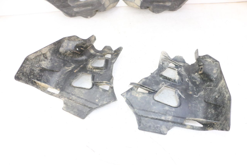 photo de TAPA BASTIDOR YAMAHA YFM GRIZZLY 550 (2008 - 2015) - Recambio usado revisado