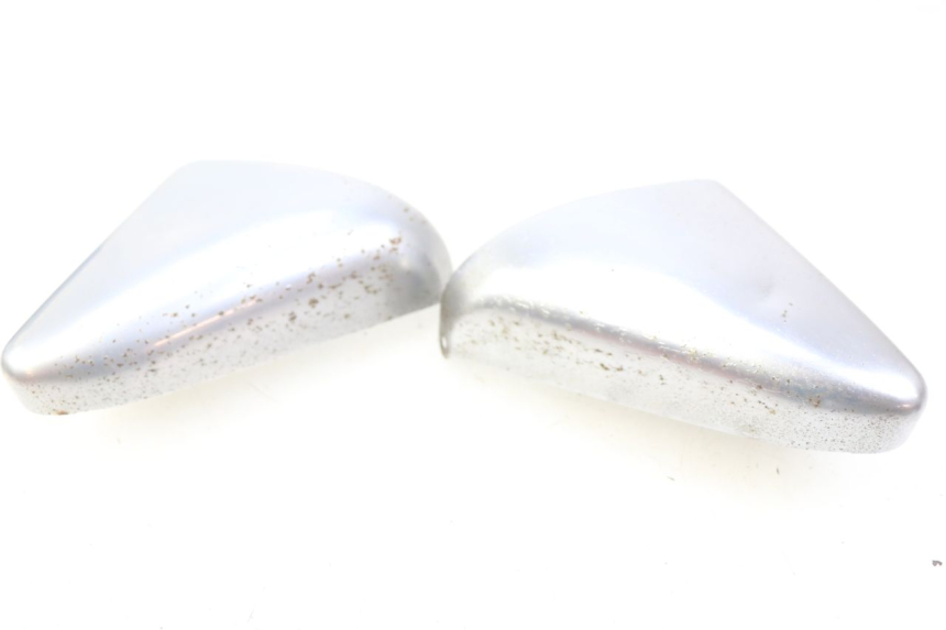 photo de CUBIERTA CHASIS LATERAL KAWASAKI ZEPHYR 1100 ( - 1995) - Detalle de la pieza