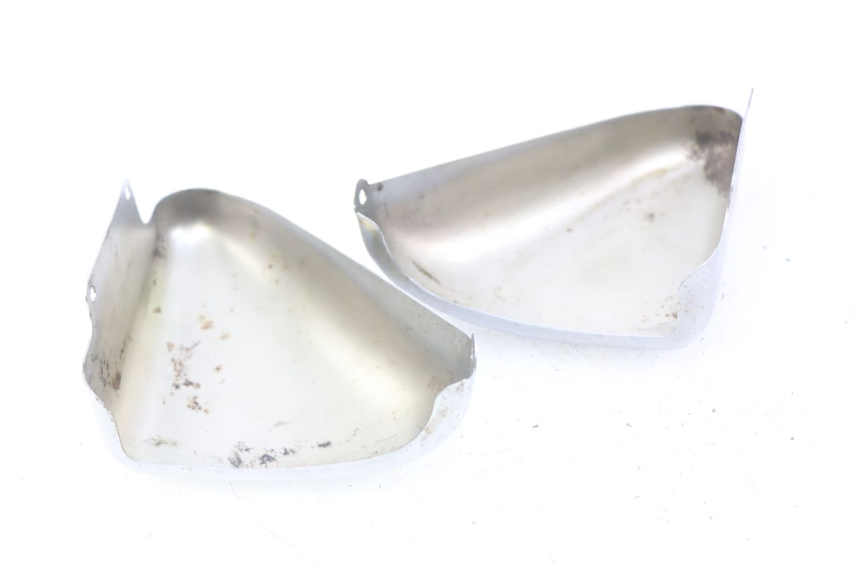 photo de CUBIERTA CHASIS LATERAL KAWASAKI ZEPHYR 1100 ( - 1995) - Primer plano técnico