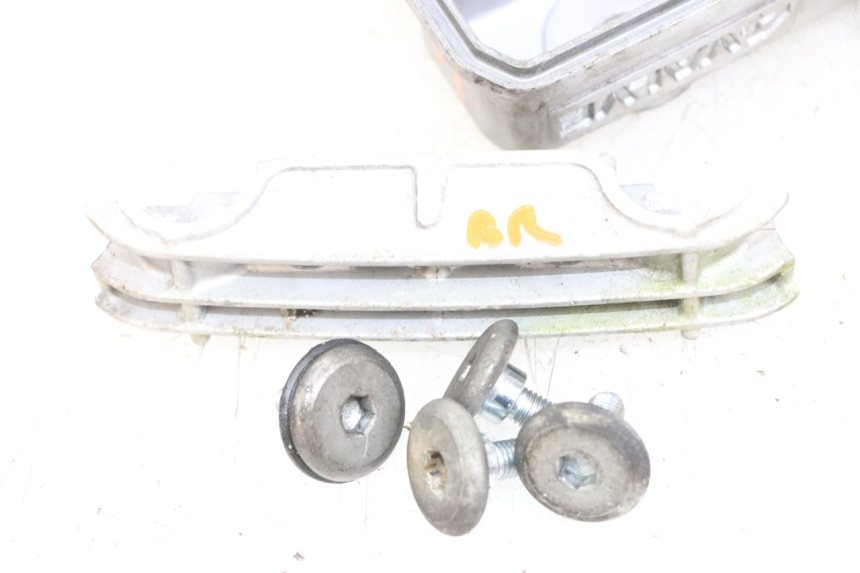 photo de Tapa de válvulas HYOSUNG GV AQUILA 125 (2000 - 2009) - Vista general del producto