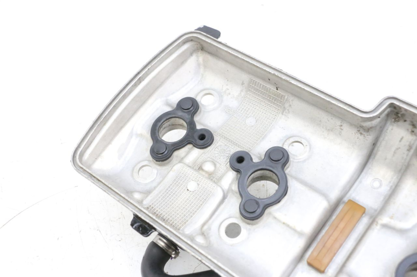 photo de TAPA CULATA MV AGUSTA BRUTALE R WALLY 910 (2008 - 2008) - Primer plano técnico