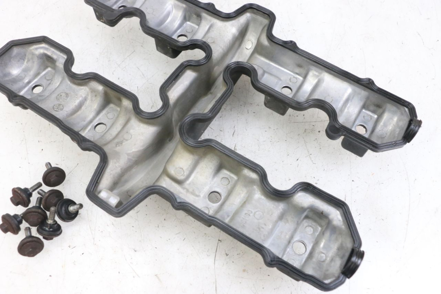 photo de TAPA DE VáLVULAS YAMAHA FJ 3CX 1200 (1986 - 1996) - Otra perspectiva