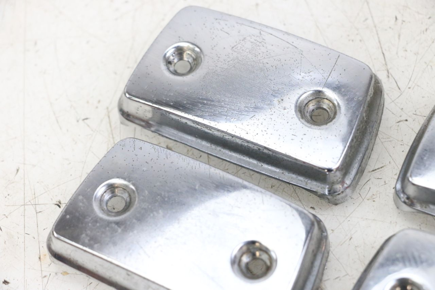 photo de TAPA CULATA SUZUKI GSX E 250 (1982 - 1983) - Otra perspectiva