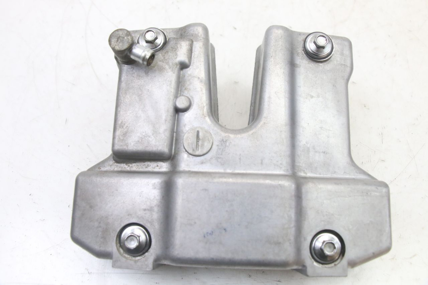 photo de TAPA CULATA KYMCO XCITING 500 (2007 - 2010) - Detalle de la pieza