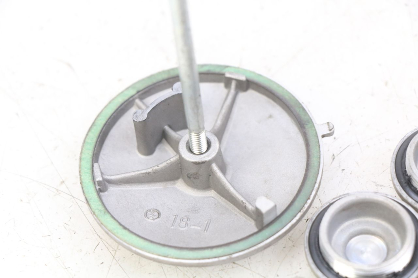 photo de TAPA DE VáLVULAS YCF PILOT 125 - Zoom estado de uso