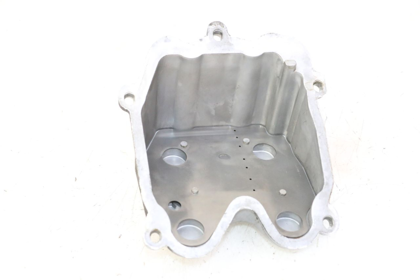 photo de TAPA CULATA PEUGEOT SATELIS 125 (2006 - 2009) - Detalle de la pieza