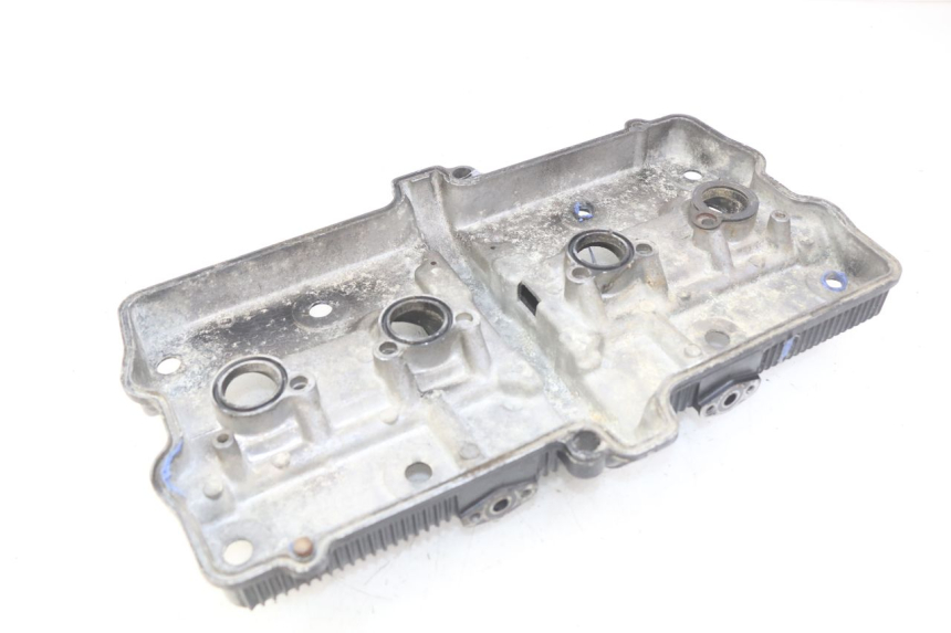 photo de TAPA CULATA SUZUKI GSX F GSXF 750 (1988 - 1998) - Primer plano técnico
