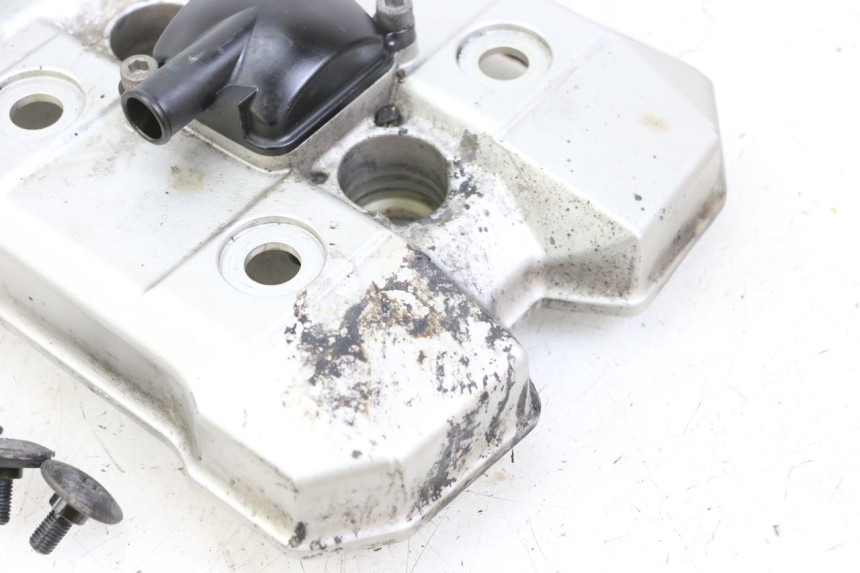 photo de TAPA CULATA SUZUKI GSX F GSXF 650 (2007 - 2015) - Estado de la superficie y material