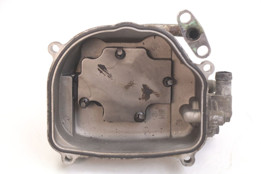 photo de TAPA CULATA PEUGEOT VIVACITY 125 (2010 - 2017) - Otra perspectiva