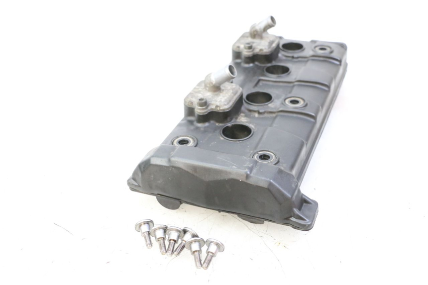 photo de TAPA CULATA YAMAHA FZ6 FAZER S2 600 (2007 - 2011) - Primer plano técnico