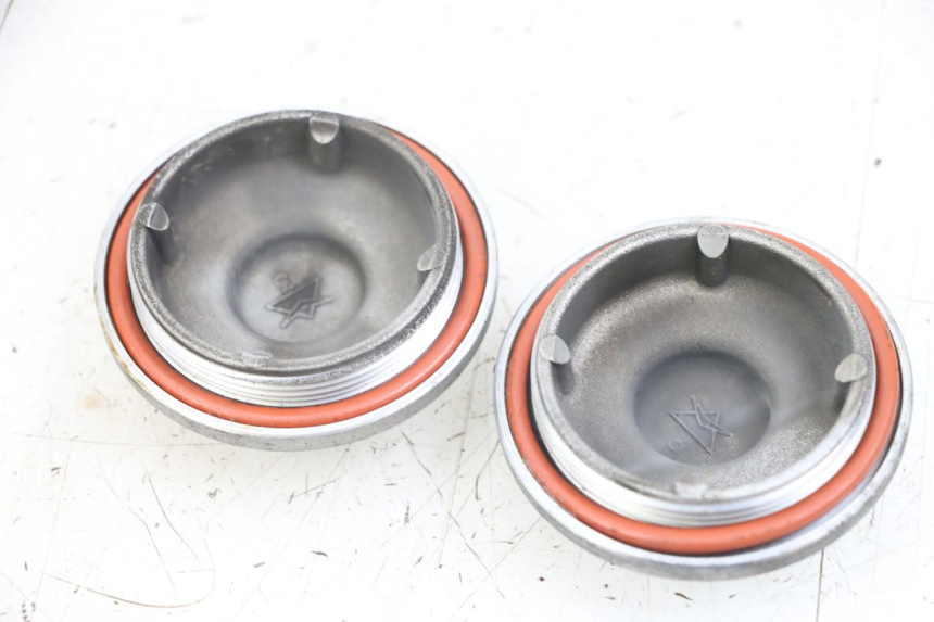 photo de TAPA DE VÁLVULAS YAMAHA YP MAJESTY 125 (2002 - 2006) - Detalle de la pieza