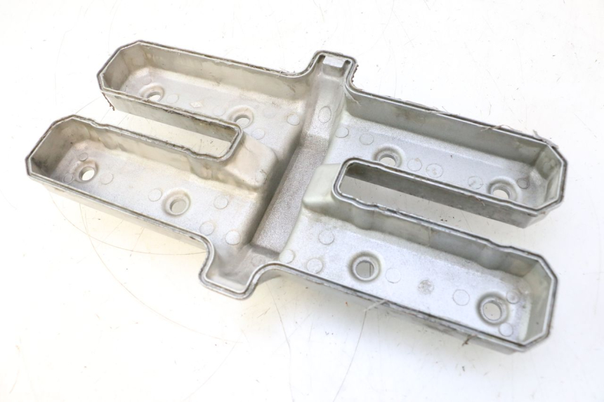 photo de TAPA CULATA YAMAHA YZF R GENESIS 750 (1993 - 1998) - Estado de la superficie y material