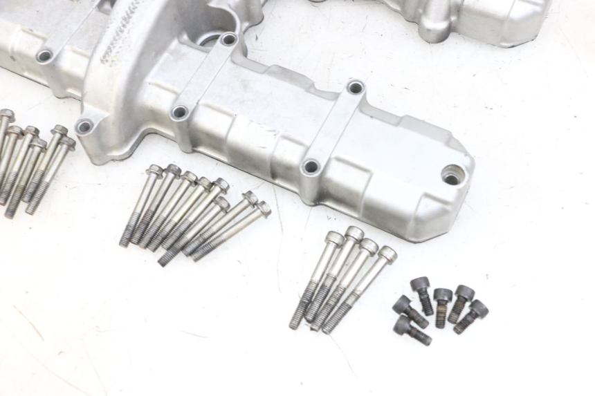 photo de TAPA CULATA KAWASAKI ZR 7 750 (1999 - 2004) - Estado de la superficie y material