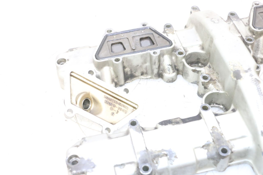 photo de TAPA CULATA KAWASAKI ZR7 ZR-7 S 750 (1999 - 2004) - Zoom sobre los componentes