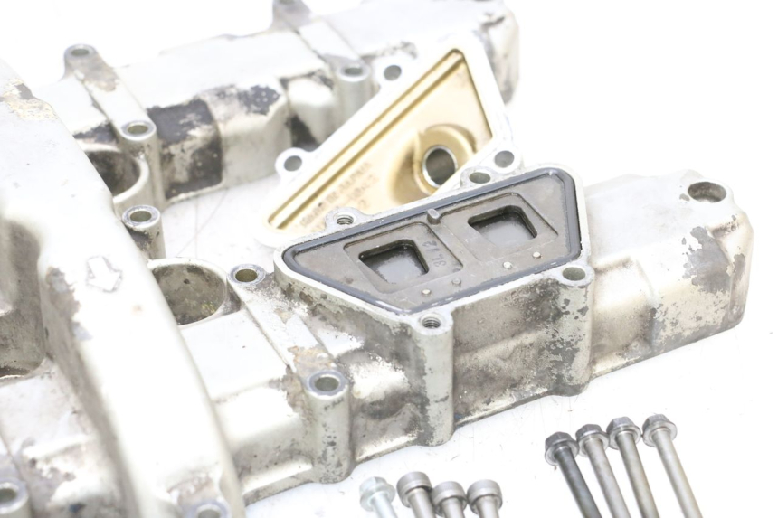 photo de TAPA CULATA KAWASAKI ZR7 ZR-7 S 750 (1999 - 2004) - Estado de la superficie y material