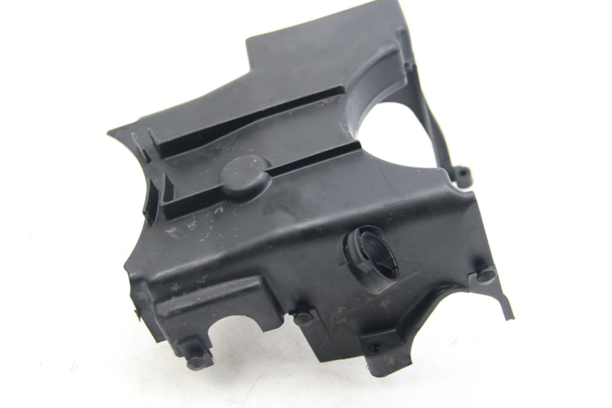 photo de TAPA DE CILINDRO YAMAHA BW'S BWS 125 (2010 - 2013) - Detalles de los puntos de fijación