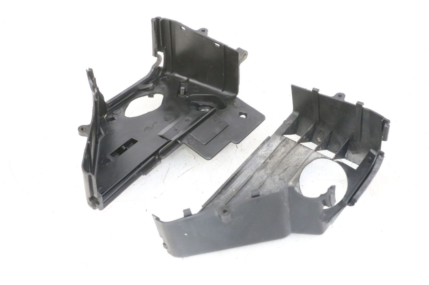 photo de TAPA CILINDRO DAELIM BESBI 125 (2007 - 2008) - Detalle de la pieza