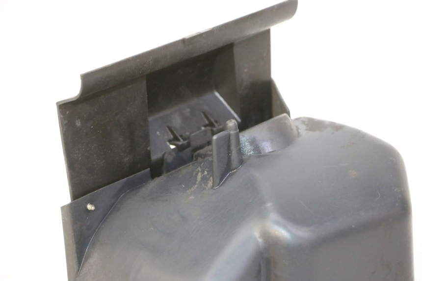 photo de TAPA CILINDRO PEUGEOT ELYSTAR 50 (2002 - 2014) - Primer plano técnico