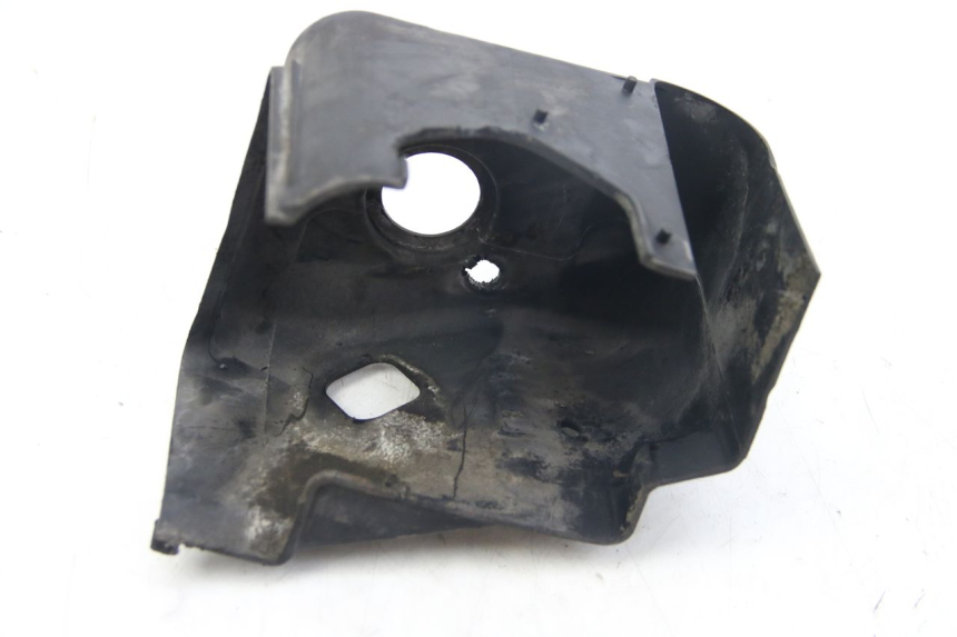 photo de TAPA DEL CILINDRO PIAGGIO FLY 2T 50 (2004 - 2017) - Primer plano técnico