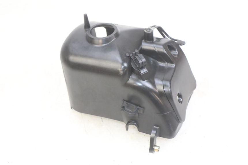 photo de TAPA DEL CILINDRO SYM JET SPORT XR 50 (2006 - 2015) - Primer plano técnico