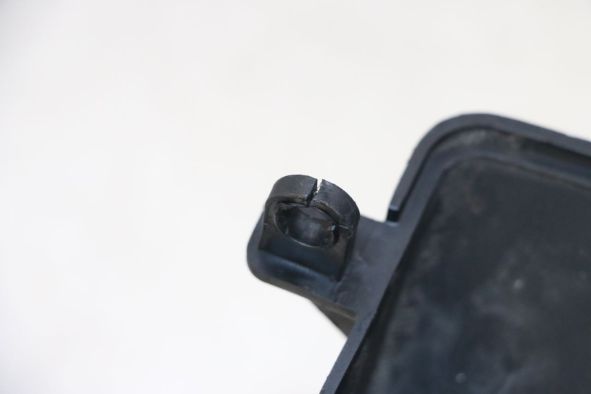 photo de TAPA DEL CILINDRO PEUGEOT KISBEE 2T 50 (2018 - 2022) - Detalle de la pieza