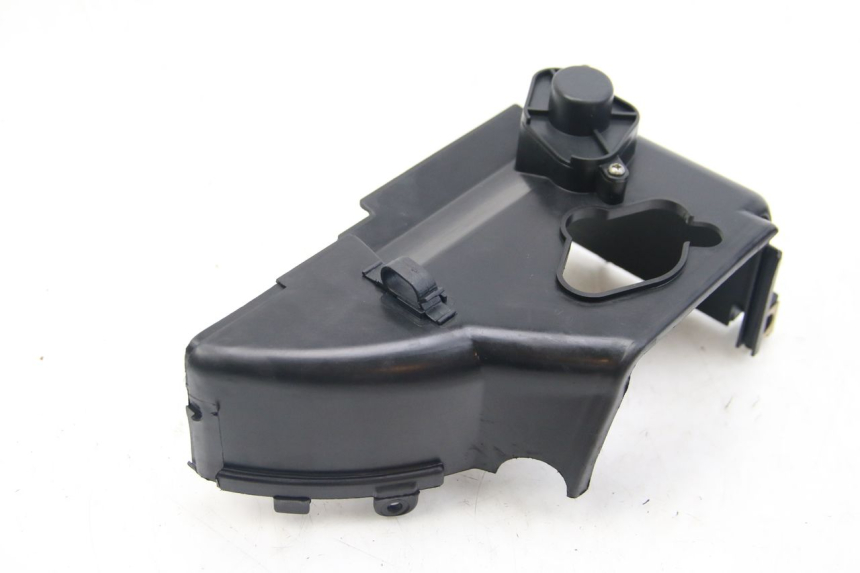 photo de TAPA DEL CILINDRO PEUGEOT KISBEE 4T 50 (2018 - 2022) - Estado de la superficie y material