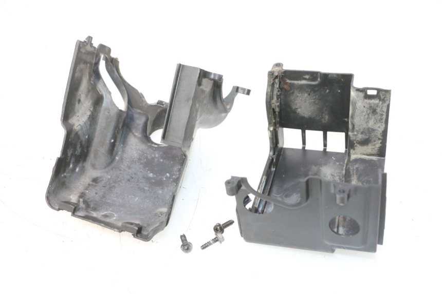 photo de TAPA CILINDRO SYM MIO 50 (2005 - 2010) - Primer plano técnico